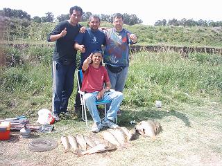 20060609022356-dia-de-pesca-1.jpg